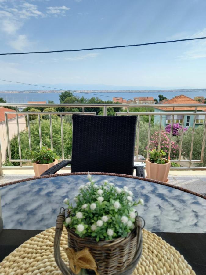 Apartman Sara Preko Exterior foto